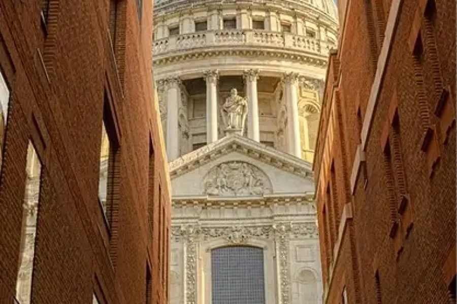 Basilica skip-the-line ticket with Pantheon skip-the-line tickets.