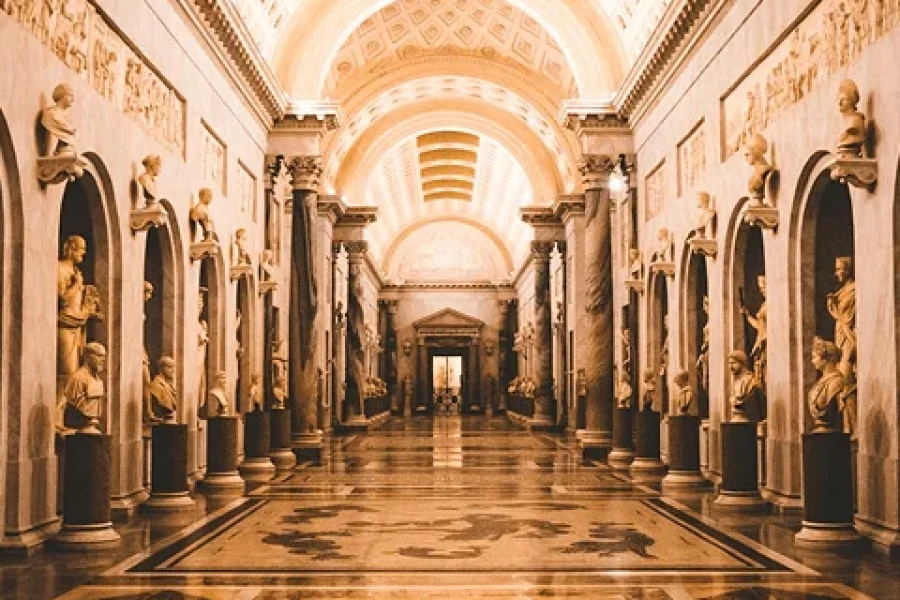 Vatican Museums and Chapel Tour sistine skip the line Guided.